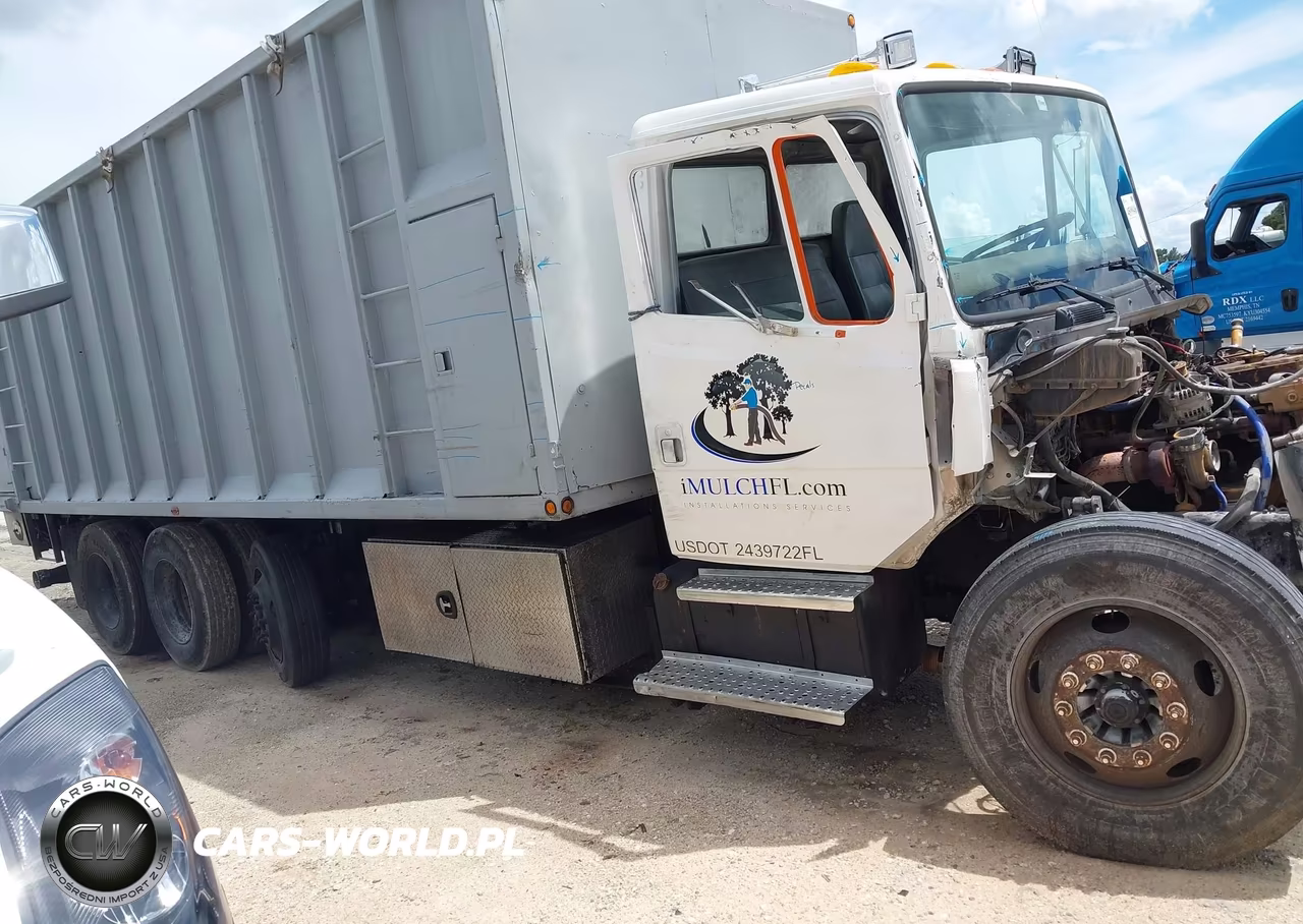 2000 Freightliner Medium Conventional Fl80 VIN:1FV4JJBB7YHB95442 - 16