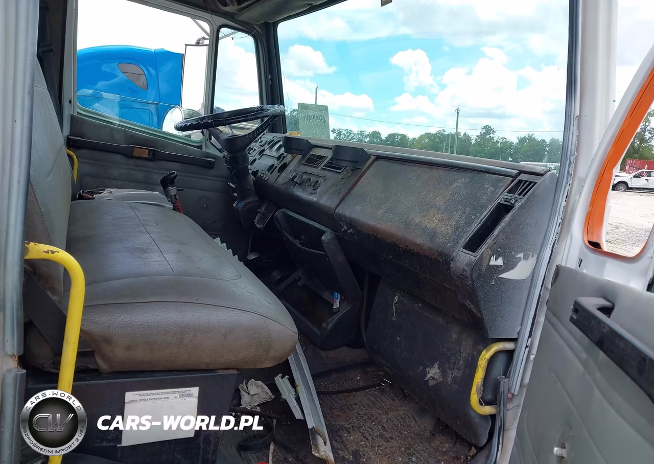 2000 Freightliner Medium Conventional Fl80 VIN:1FV4JJBB7YHB95442 - 6