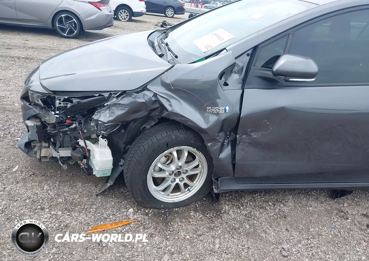 2021 Toyota Prius Prime Xle VIN:JTDKAMFP1M3190218 - 6