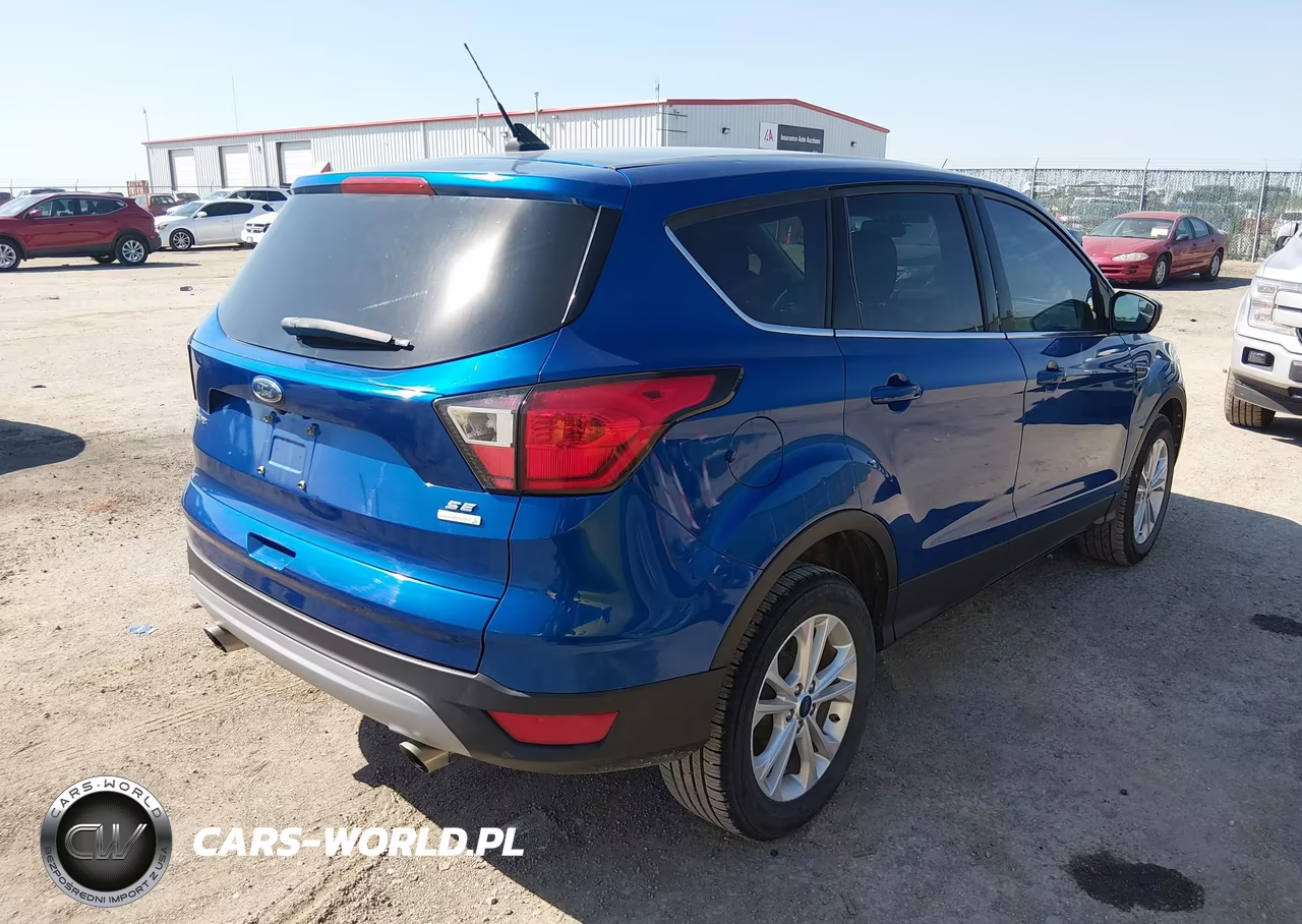 2019 Ford Escape Se VIN:1FMCU0GD0KUA05460 - 4
