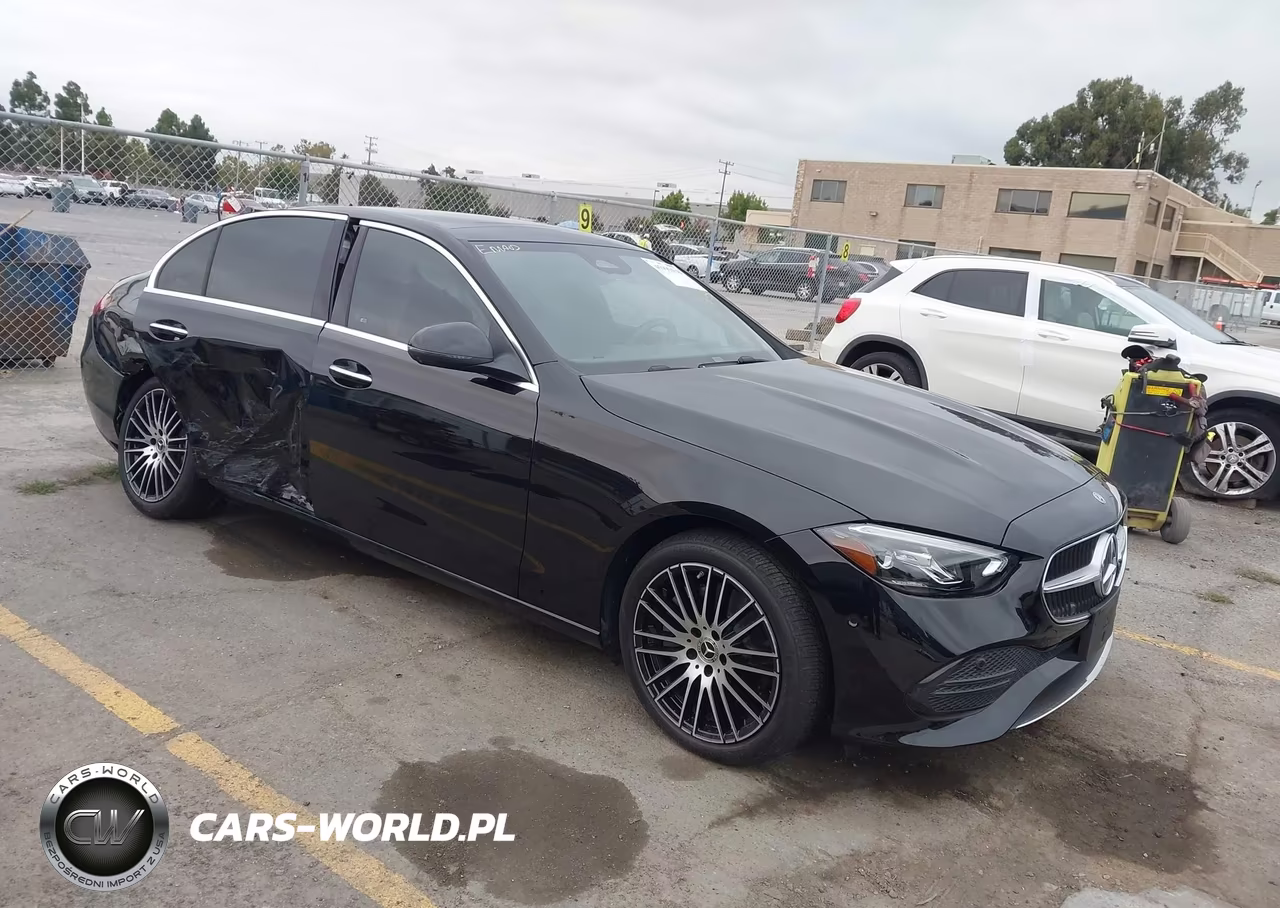 2025 Mercedes-Benz C 300