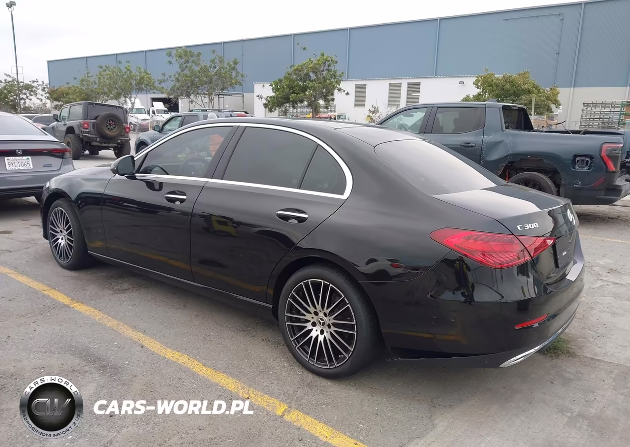 2025 Mercedes-Benz C 300 VIN:W1KAF4GB6SR294106 - 3