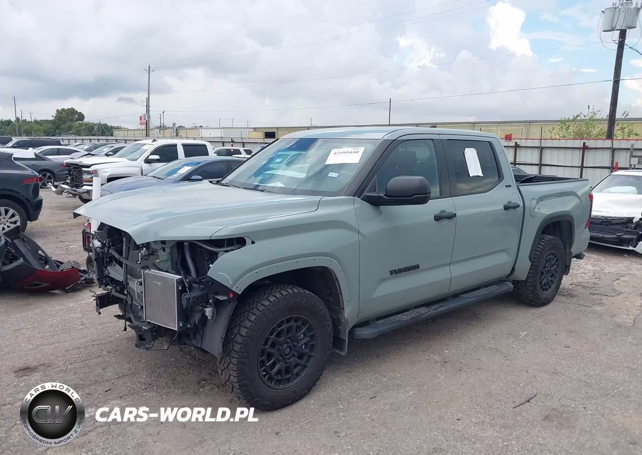 2025 Toyota Tundra Sr5 VIN:5TFLA5DB6SX323773 - 18
