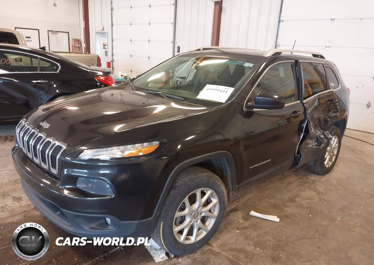 2015 Jeep Cherokee Latitude VIN:1C4PJMCS6FW773299 - 2