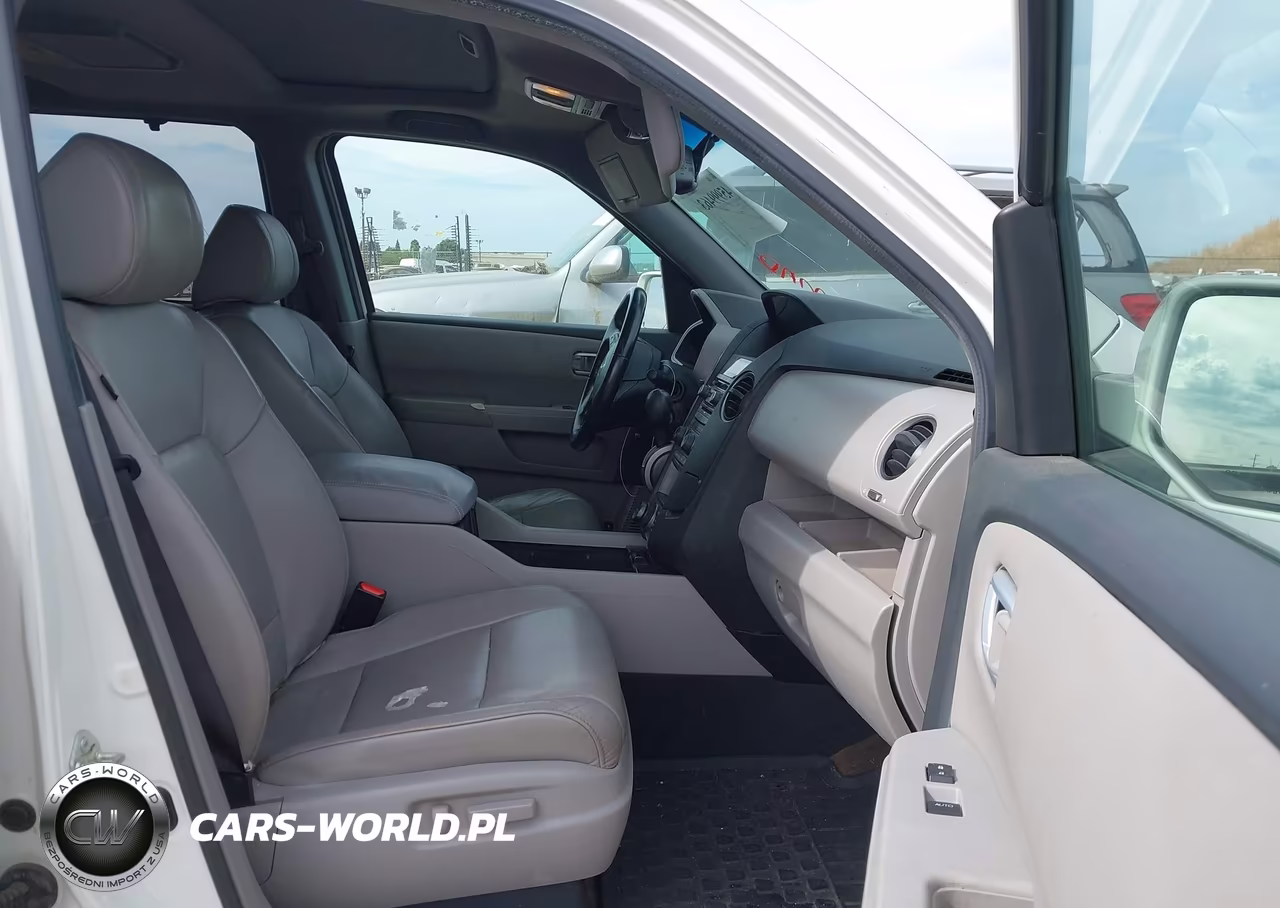 2013 Honda Pilot Touring VIN:5FNYF3H96DB015230 - 5