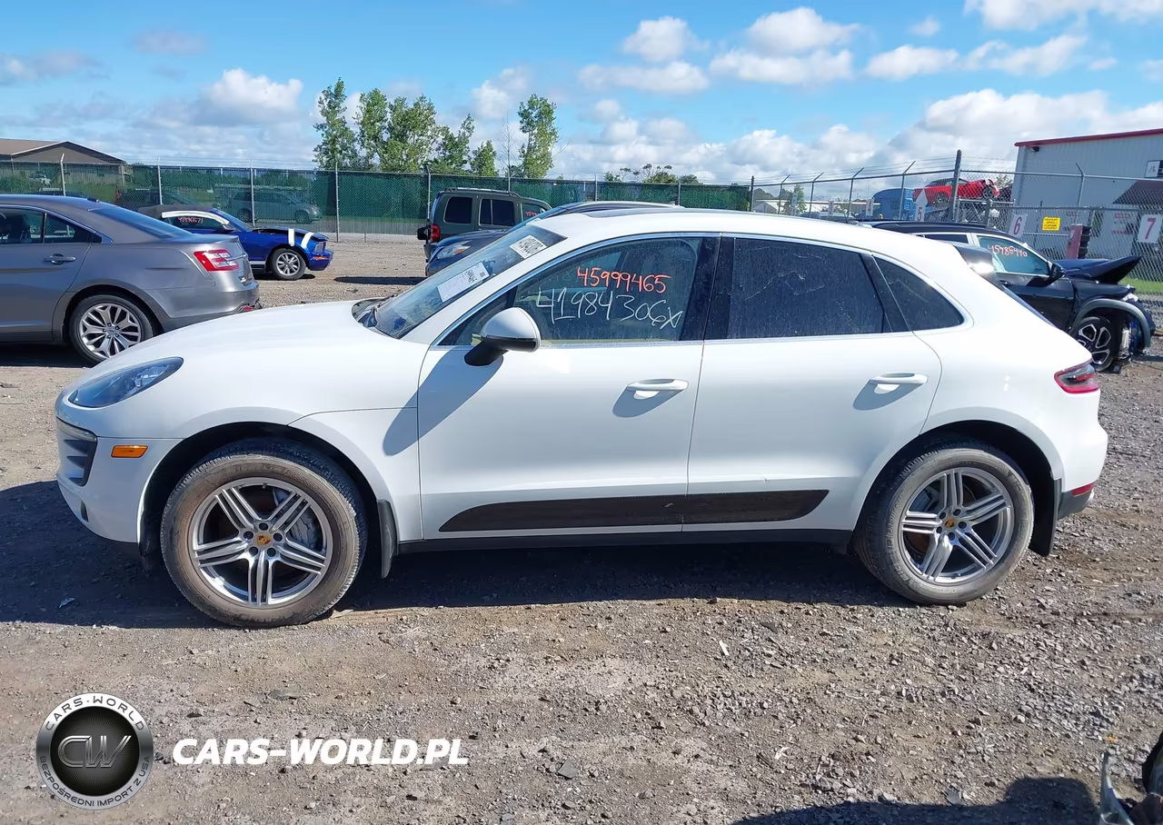 2017 Porsche Macan S VIN:WP1AB2A50HLB20183 - 14