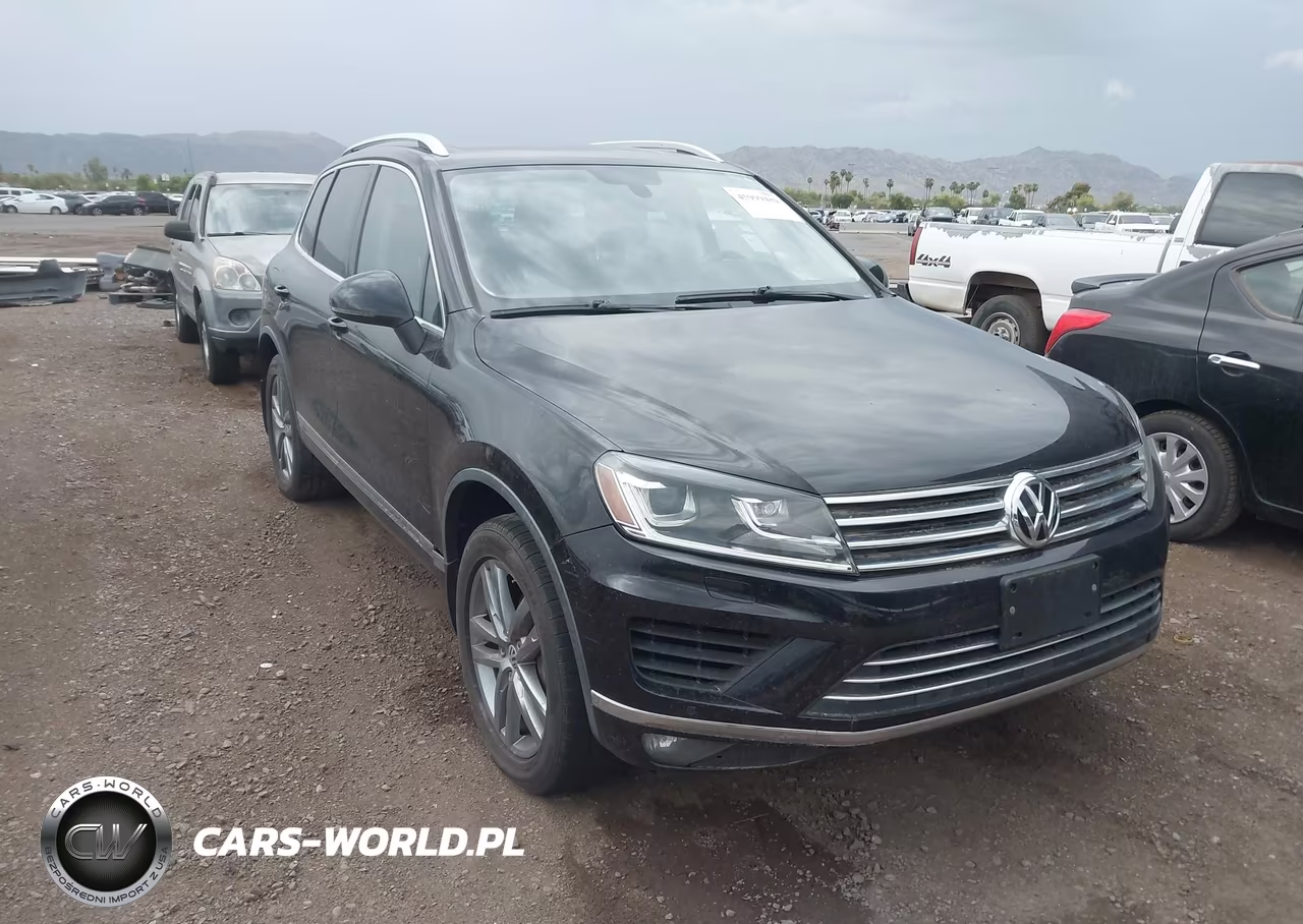 2015 Volkswagen Touareg V6 Lux