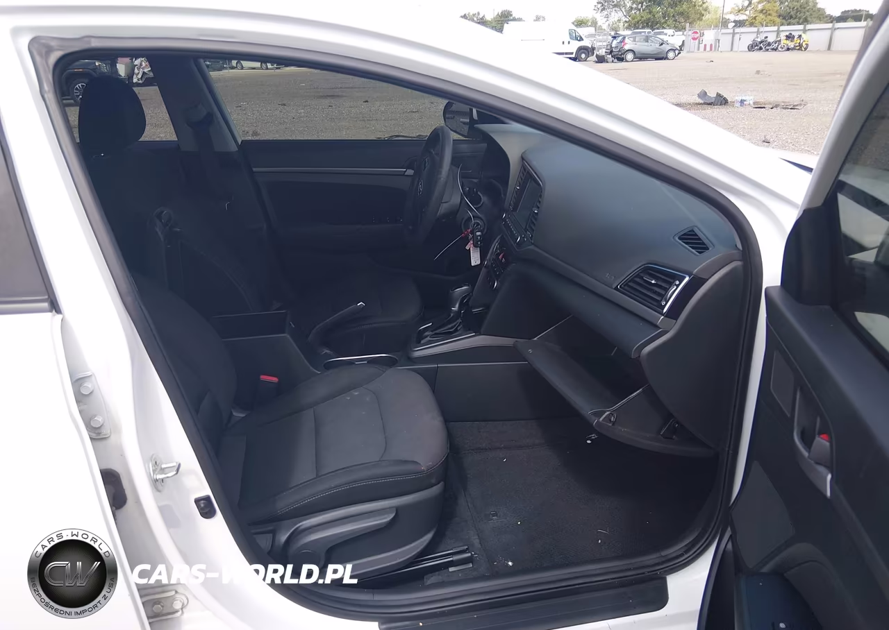 2018 Hyundai Elantra Sel VIN:5NPD84LF5JH254860 - 5