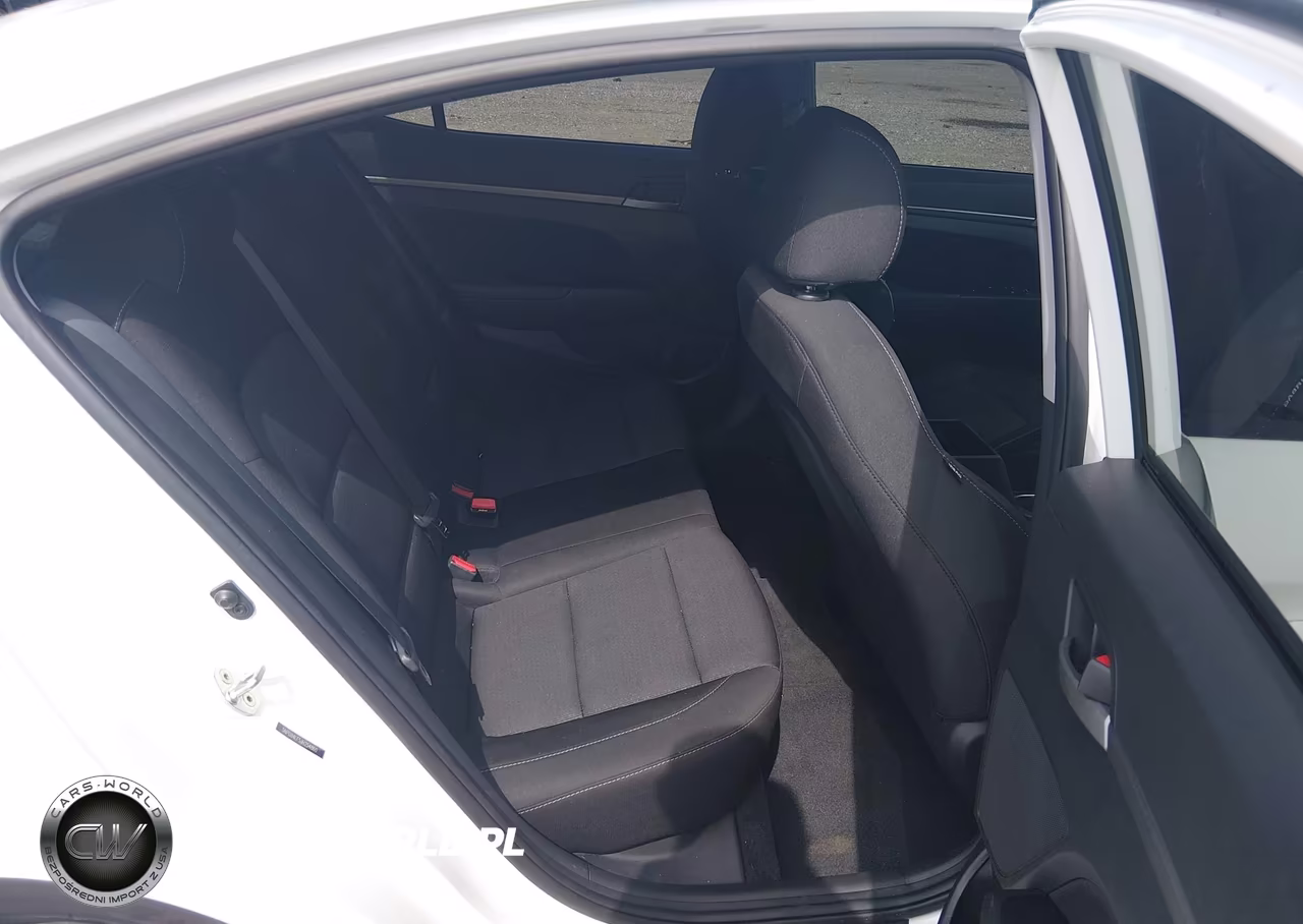 2018 Hyundai Elantra Sel VIN:5NPD84LF5JH254860 - 8