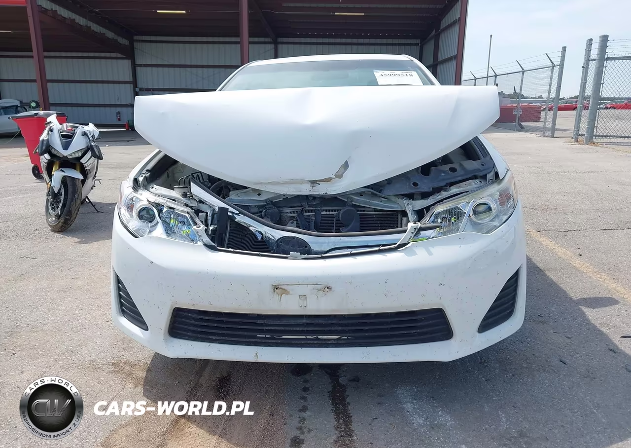 2014 Toyota Camry Le VIN:4T4BF1FK4ER380175 - 12