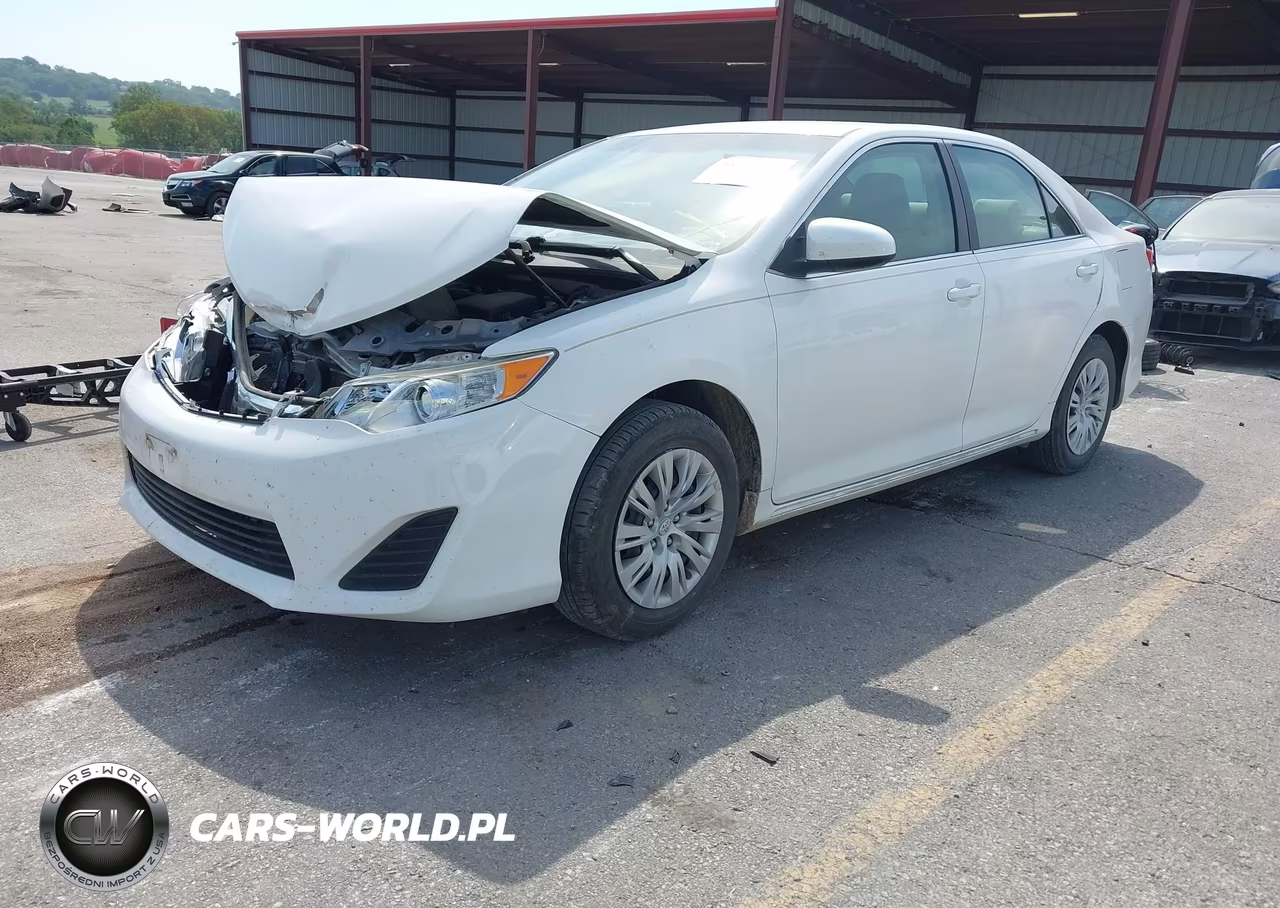 2014 Toyota Camry Le VIN:4T4BF1FK4ER380175 - 2