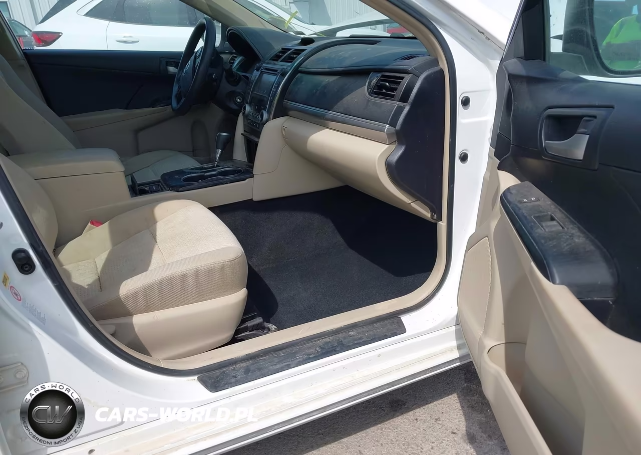 2014 Toyota Camry Le VIN:4T4BF1FK4ER380175 - 5