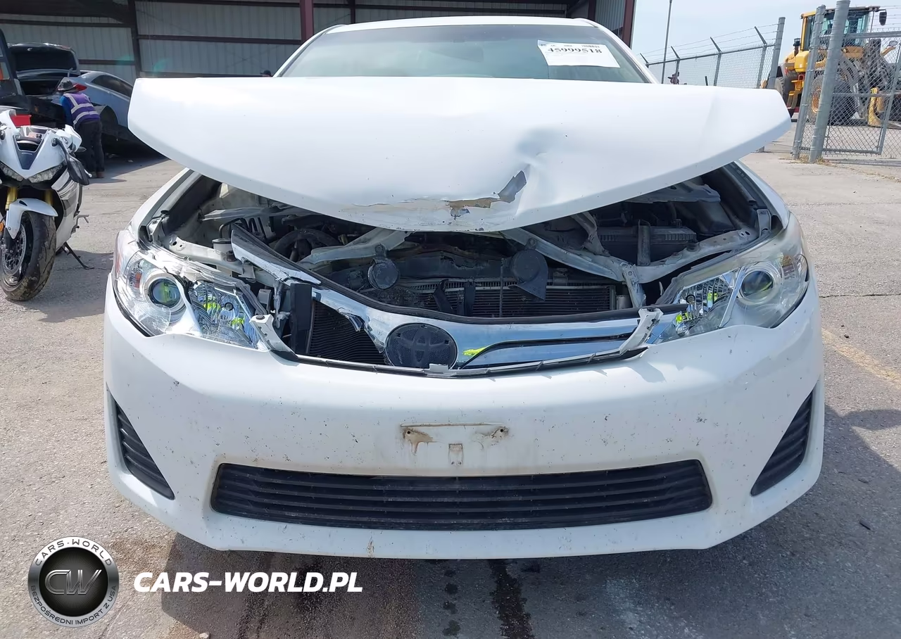 2014 Toyota Camry Le VIN:4T4BF1FK4ER380175 - 6