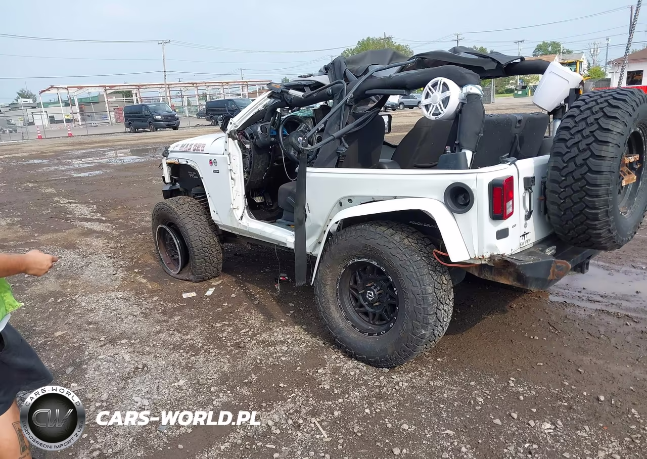 2017 Jeep Wrangler Sport 4X4 VIN:1C4AJWAG1HL726475 - 3