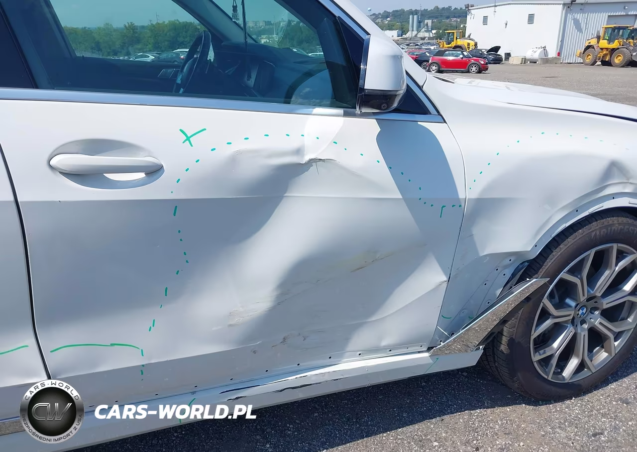 2020 BMW X7 xDrive40I VIN:5UXCW2C08L9A02809 - 16