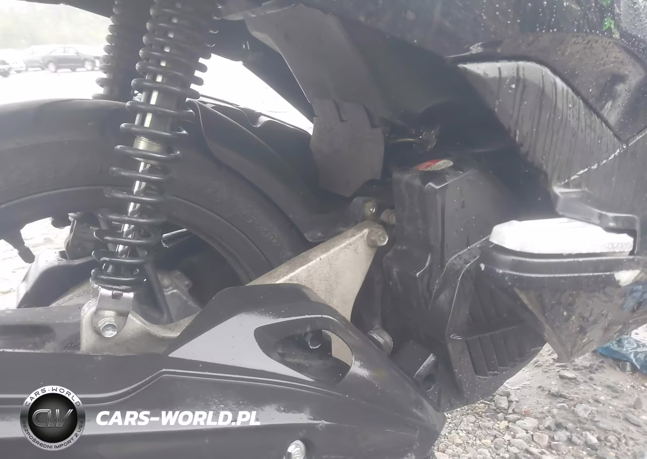 2018 Honda Pcx 150 VIN:RLHKF1805JY300900 - 9