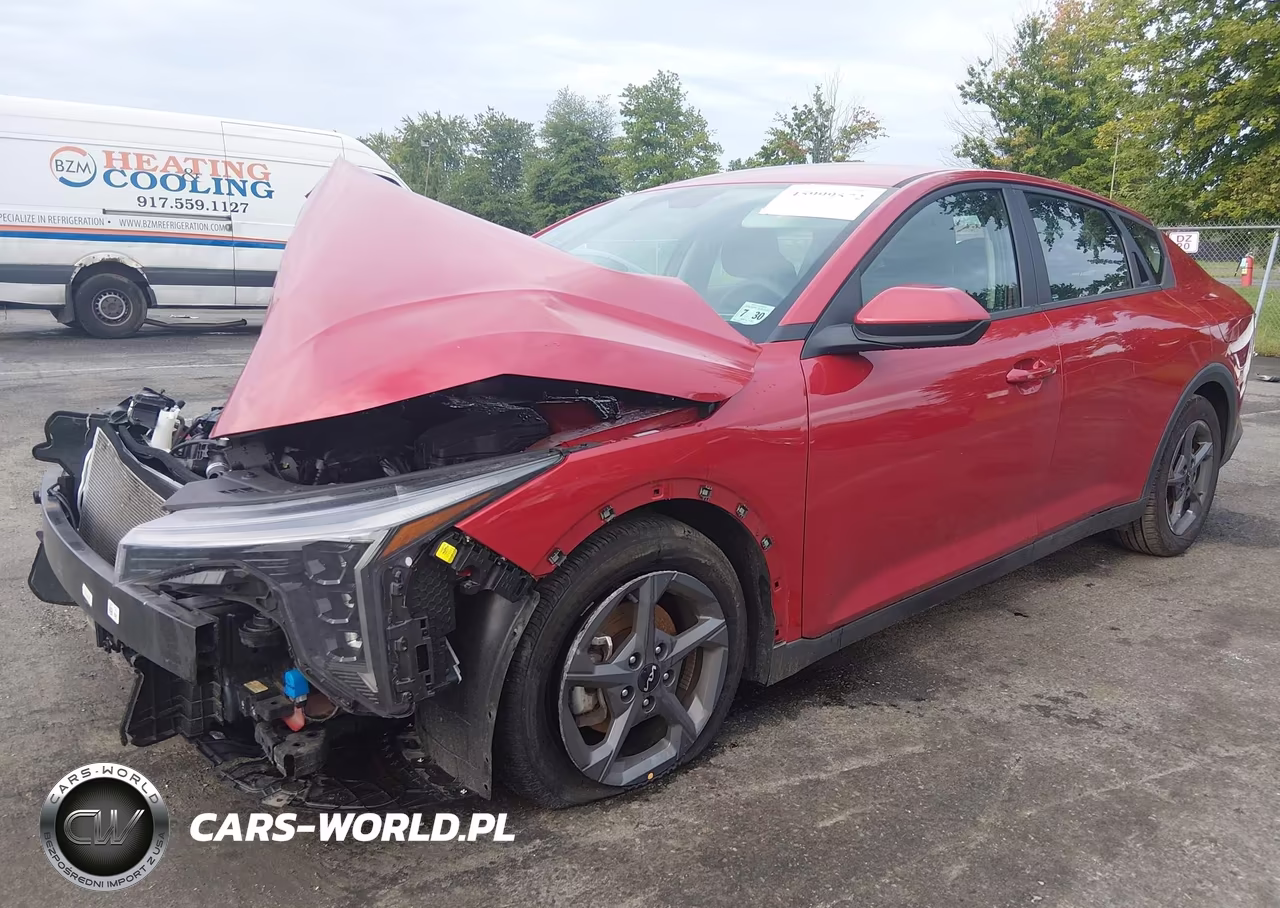 2025 Kia K4 Lxs VIN:3KPFT4DE6SE150574 - 2