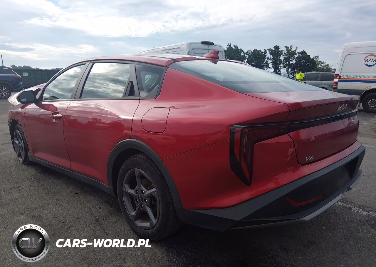 2025 Kia K4 Lxs VIN:3KPFT4DE6SE150574 - 3