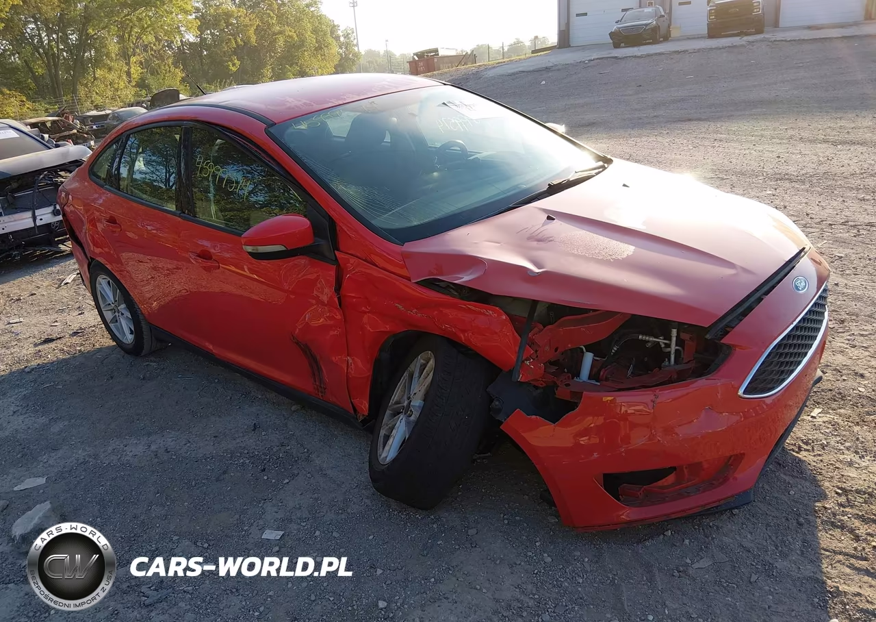 2017 Ford Focus Se VIN:1FADP3F24HL226176 - 6