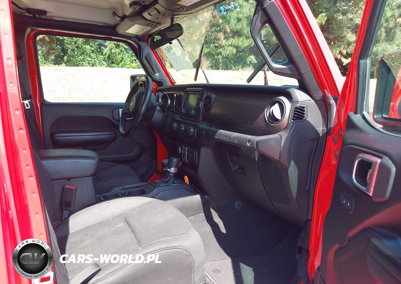 2020 Jeep Wrangler Unlimited Sport S 4X4 VIN:1C4HJXDN2LW198287 - 5