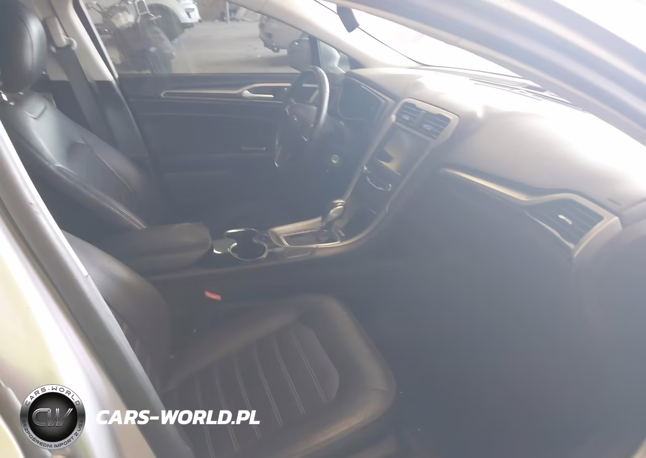2014 Ford Fusion Se VIN:3FA6P0HD3ER373396 - 5