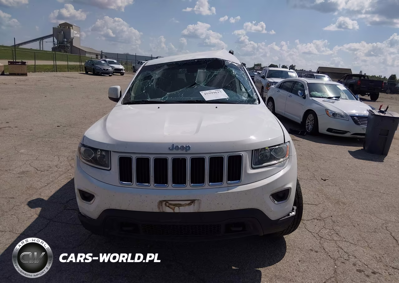 2015 Jeep Grand Cherokee Laredo VIN:1C4RJFAG9FC827859 - 12