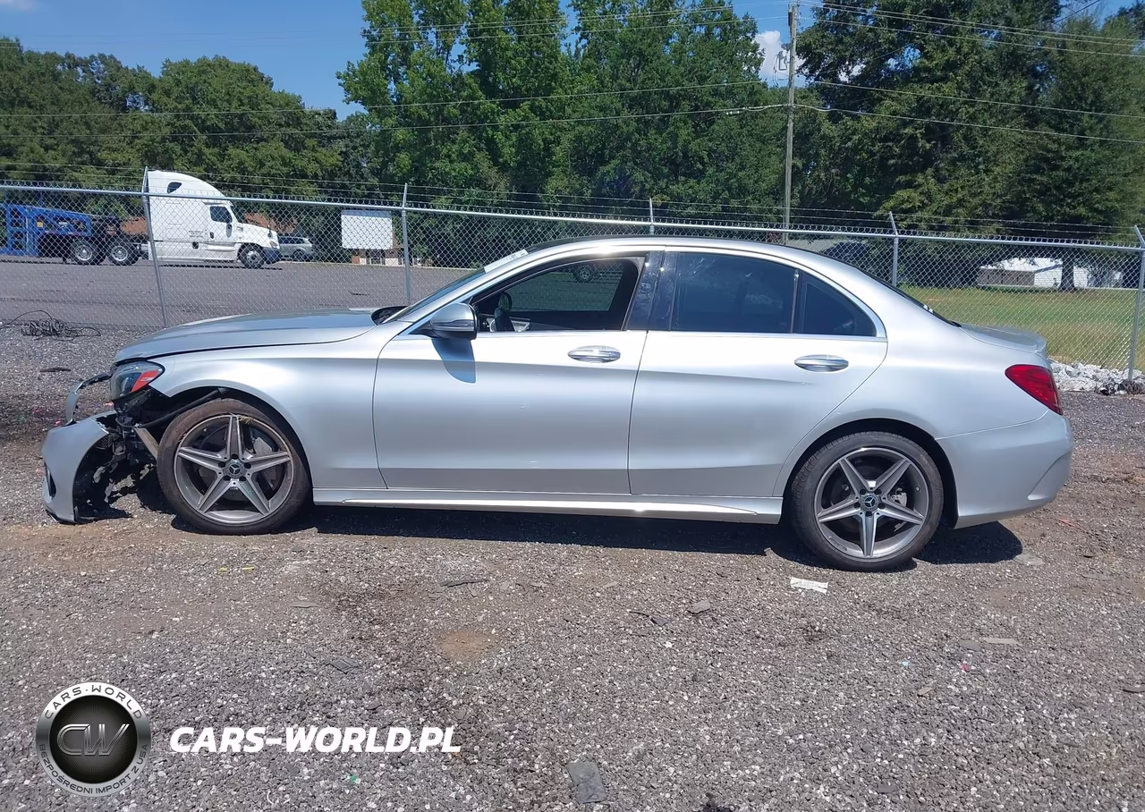 2018 Mercedes-Benz C 300 4Matic VIN:55SWF4KB0JU280941 - 15