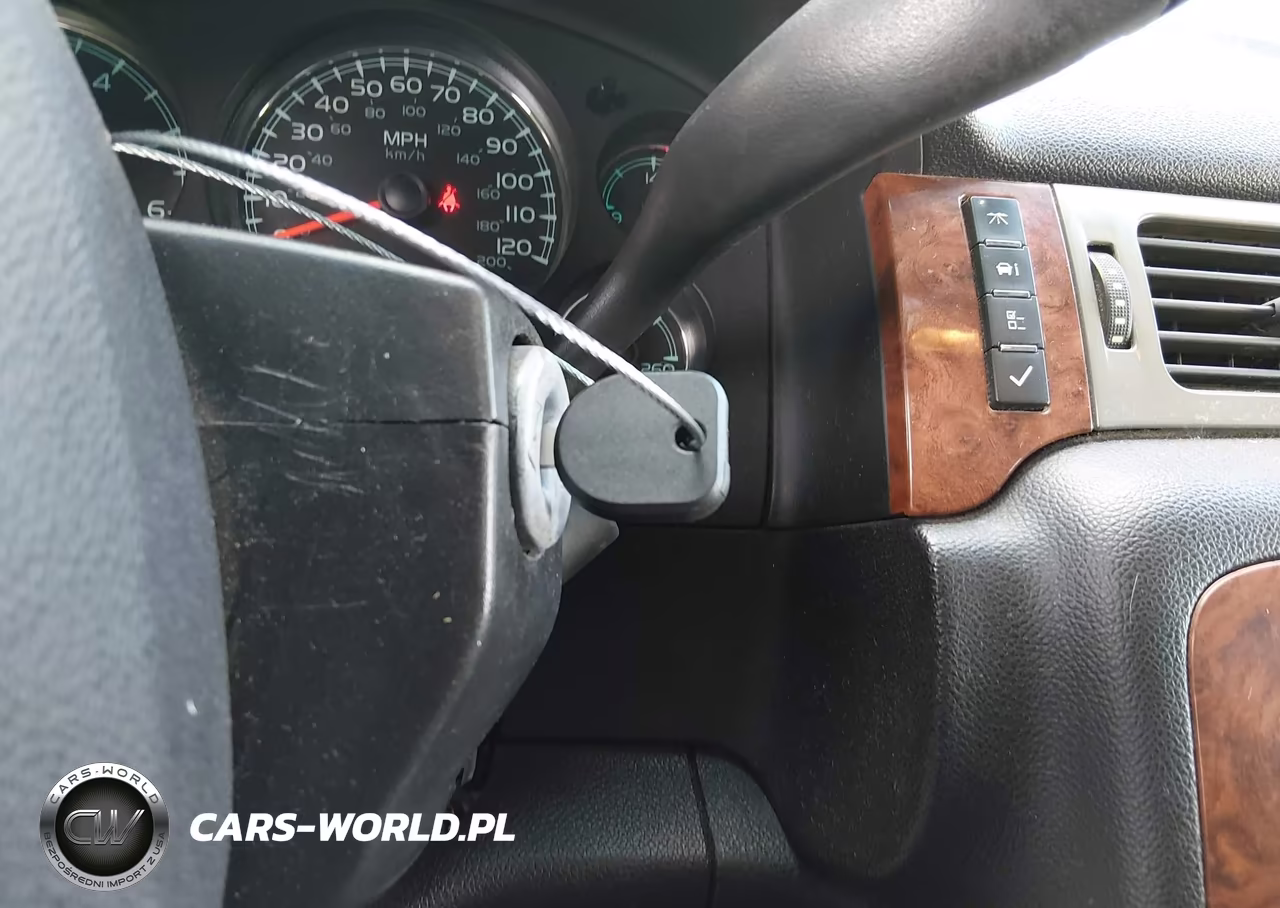 2008 Chevrolet Tahoe Lt VIN:1GNFK130X8J219695 - 11