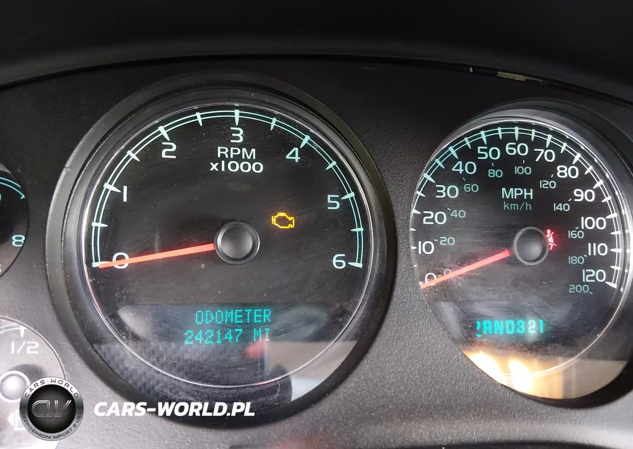 2008 Chevrolet Tahoe Lt VIN:1GNFK130X8J219695 - 7
