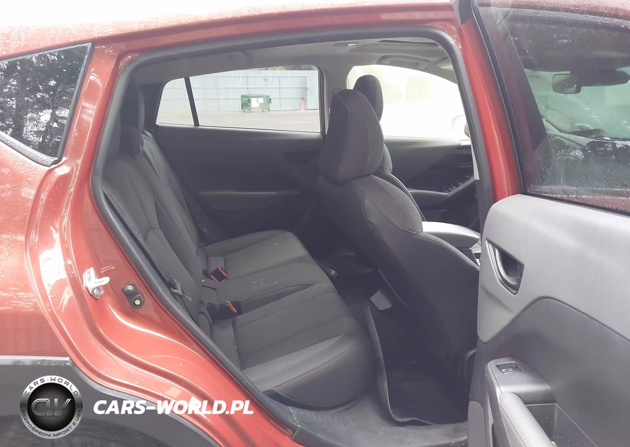 2024 Subaru Crosstrek Premium VIN:JF2GUADC5RH341777 - 8
