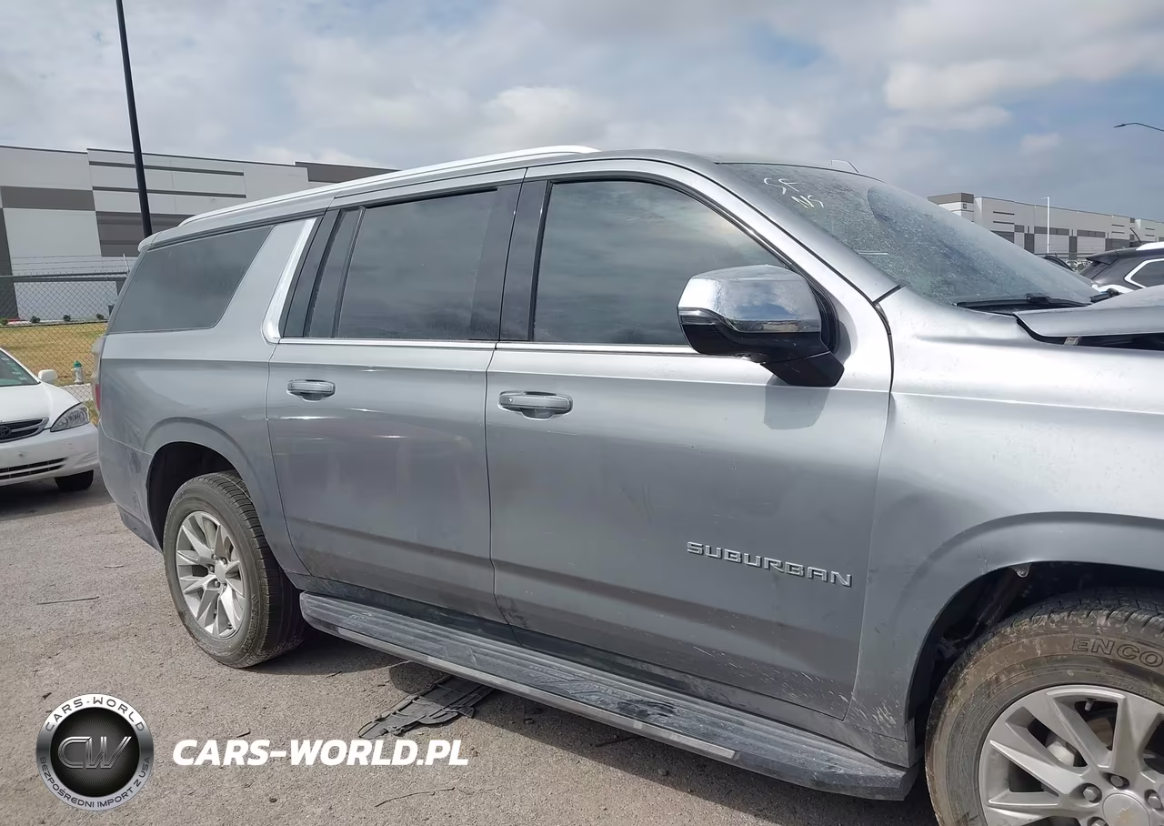 2023 Chevrolet Suburban C1500 Premier VIN:1GNSCFKD1PR164602 - 13
