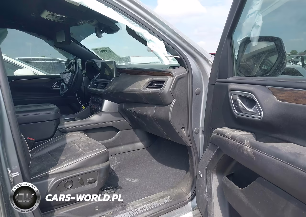 2023 Chevrolet Suburban C1500 Premier VIN:1GNSCFKD1PR164602 - 5