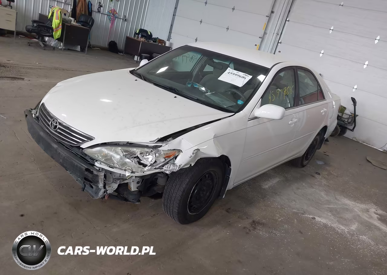 2005 Toyota Camry Le VIN:4T1BE32K15U613671 - 2