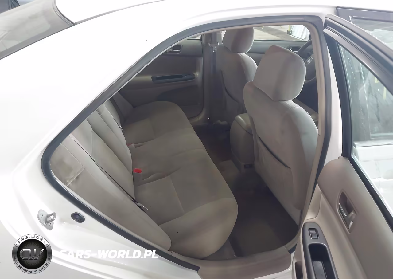 2005 Toyota Camry Le VIN:4T1BE32K15U613671 - 8