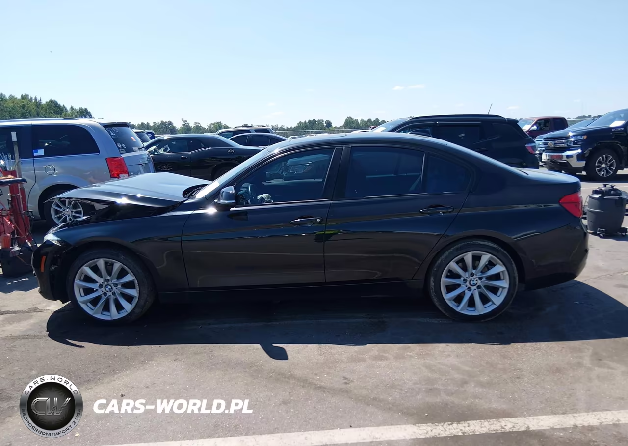 2018 BMW 320I VIN:WBA8A9C53JAD26933 - 14