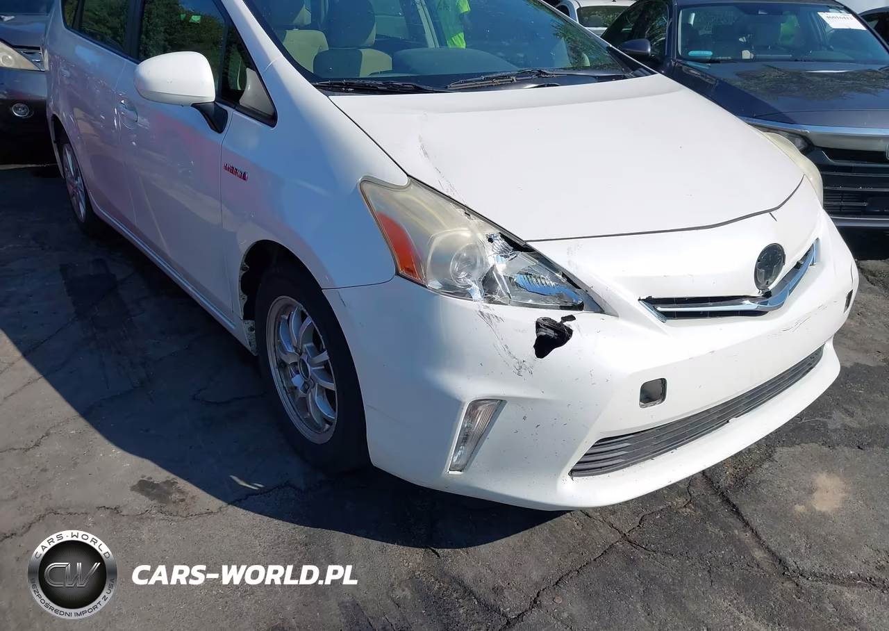 2013 Toyota Prius V Three VIN:JTDZN3EU8D3244831 - 6