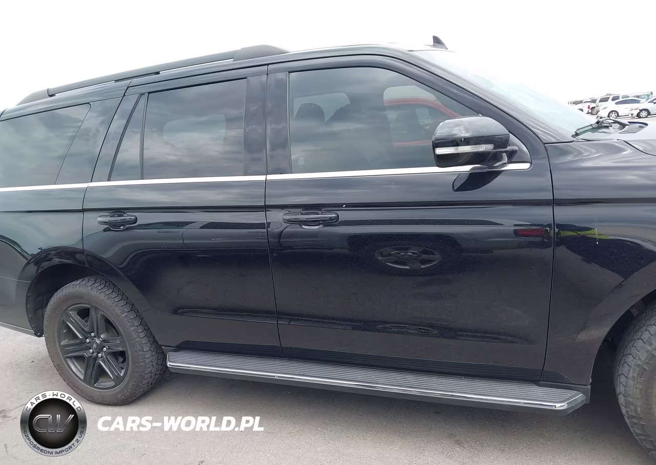 2021 Ford Expedition Xlt VIN:1FMJU1HT8MEA46662 - 14