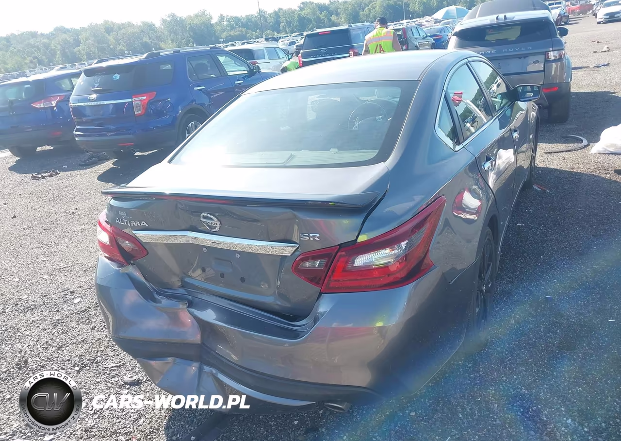 2017 Nissan Altima 2.5 Sr VIN:1N4AL3AP9HC492682 - 16
