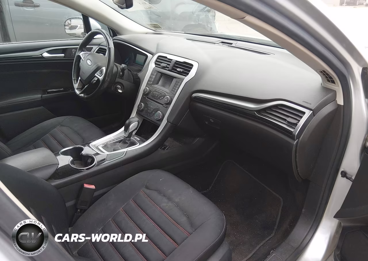 2014 Ford Fusion Se VIN:1FA6P0H79E5390555 - 5