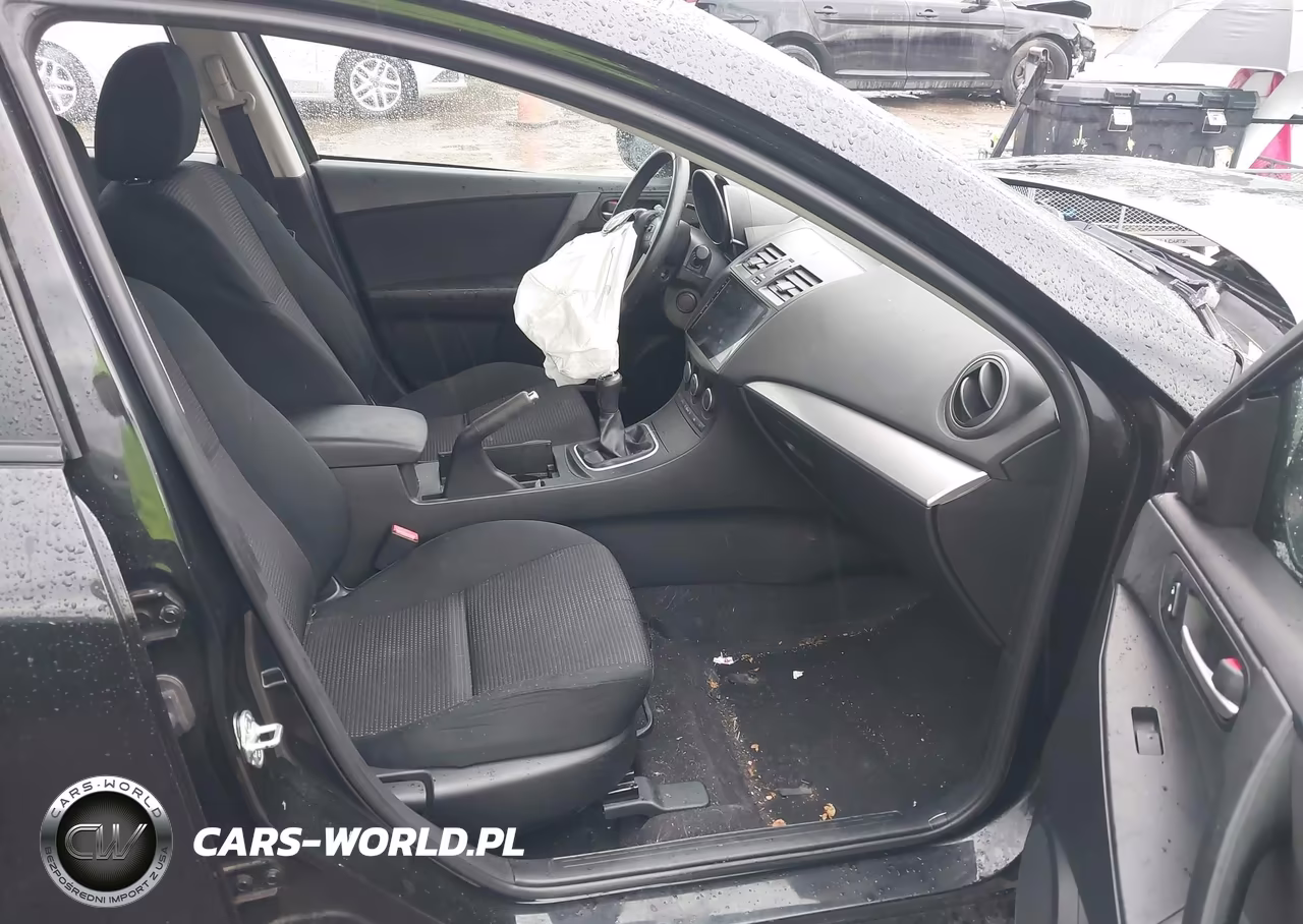 2013 Mazda Mazda3 I Touring VIN:JM1BL1LP7D1768461 - 5