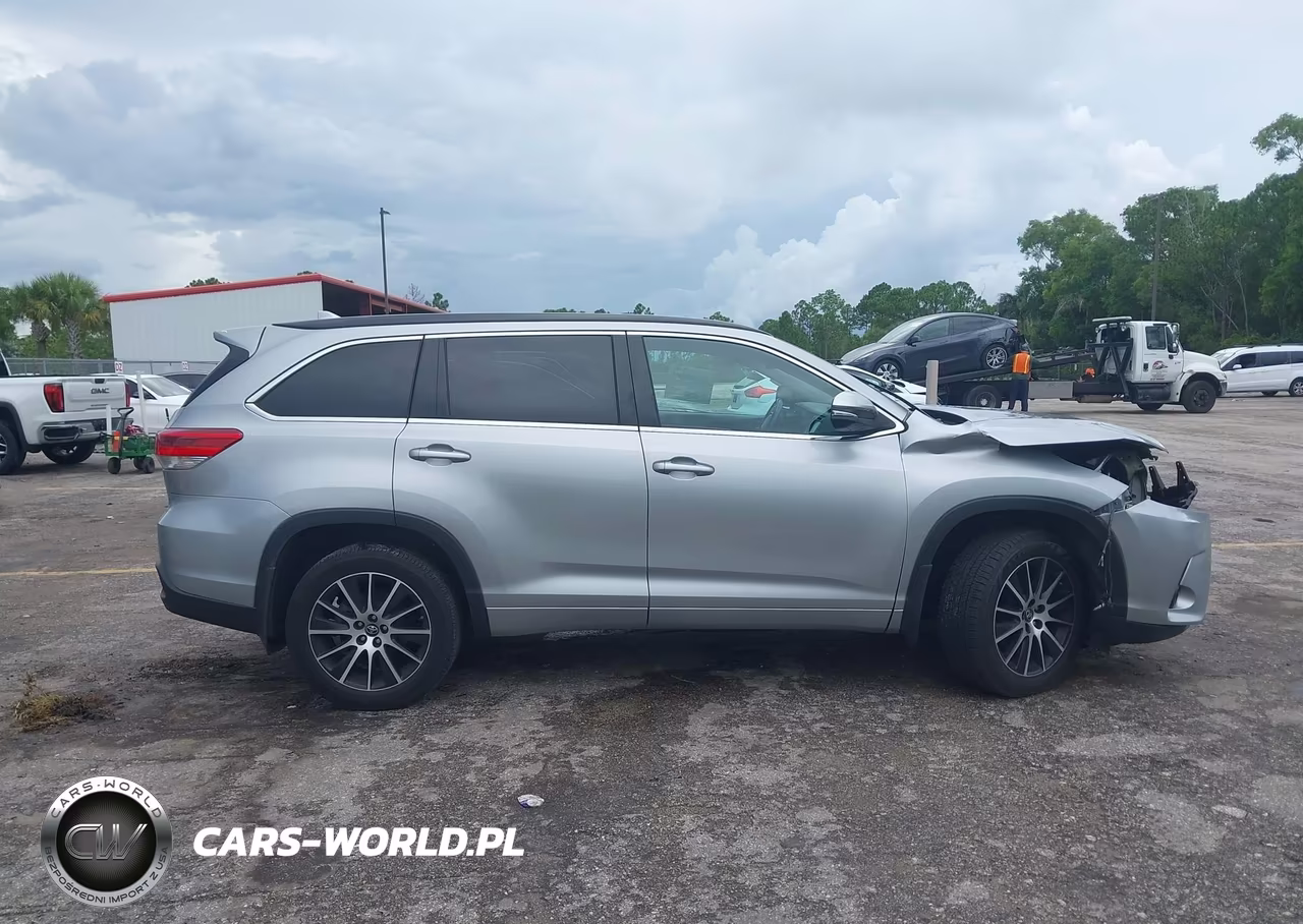 2017 Toyota Highlander Se VIN:5TDJZRFHXHS371395 - 13