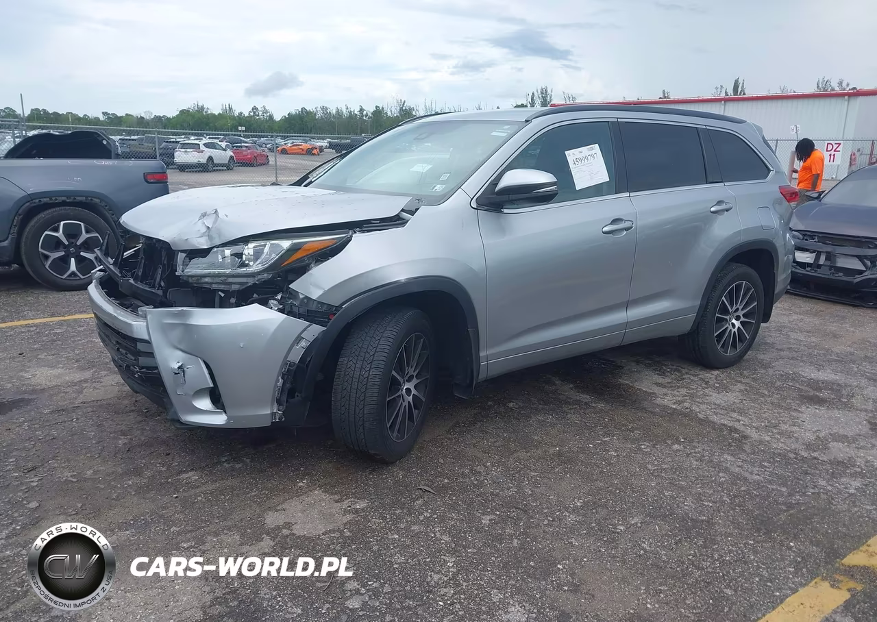 2017 Toyota Highlander Se VIN:5TDJZRFHXHS371395 - 2