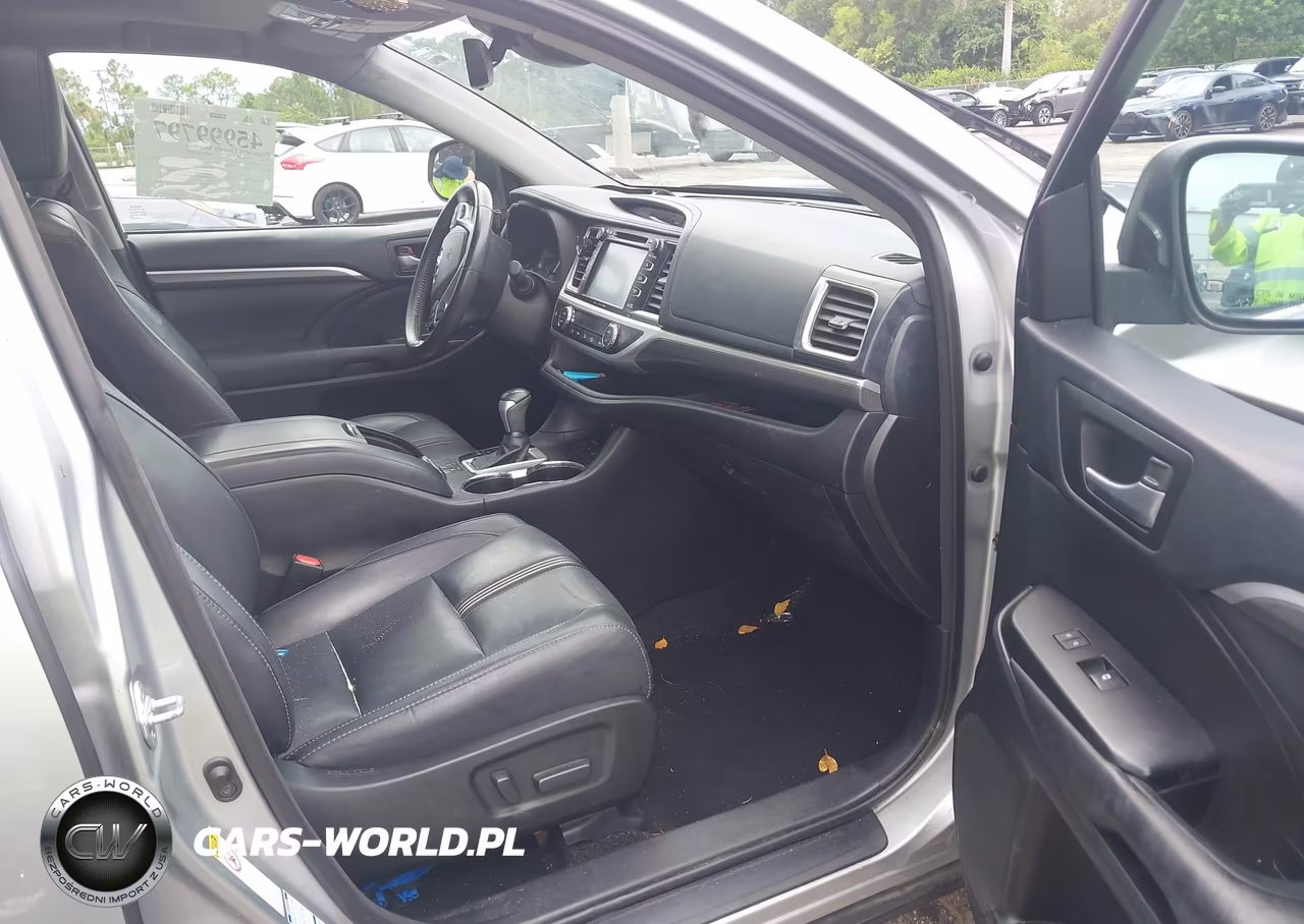 2017 Toyota Highlander Se VIN:5TDJZRFHXHS371395 - 5