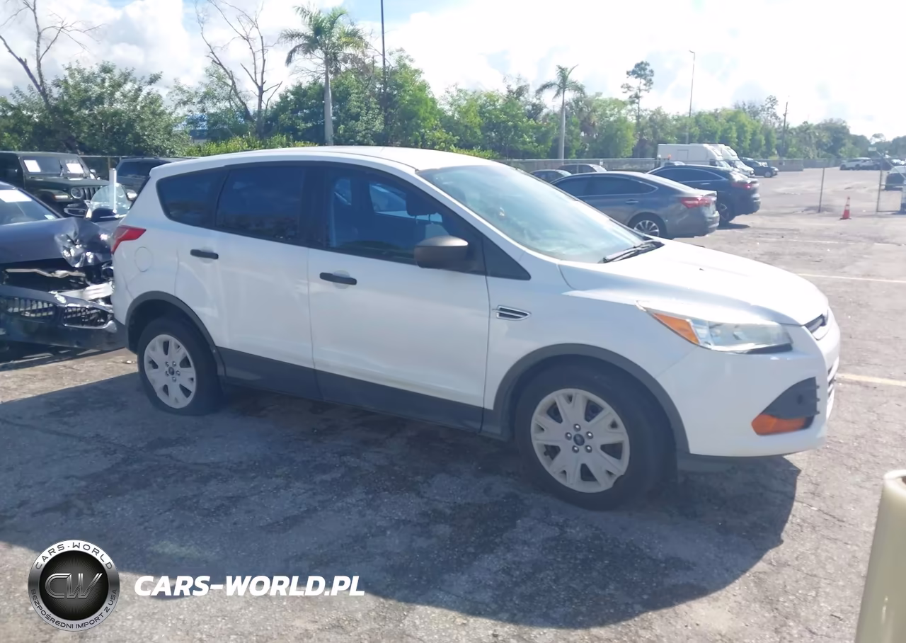 2015 Ford Escape S