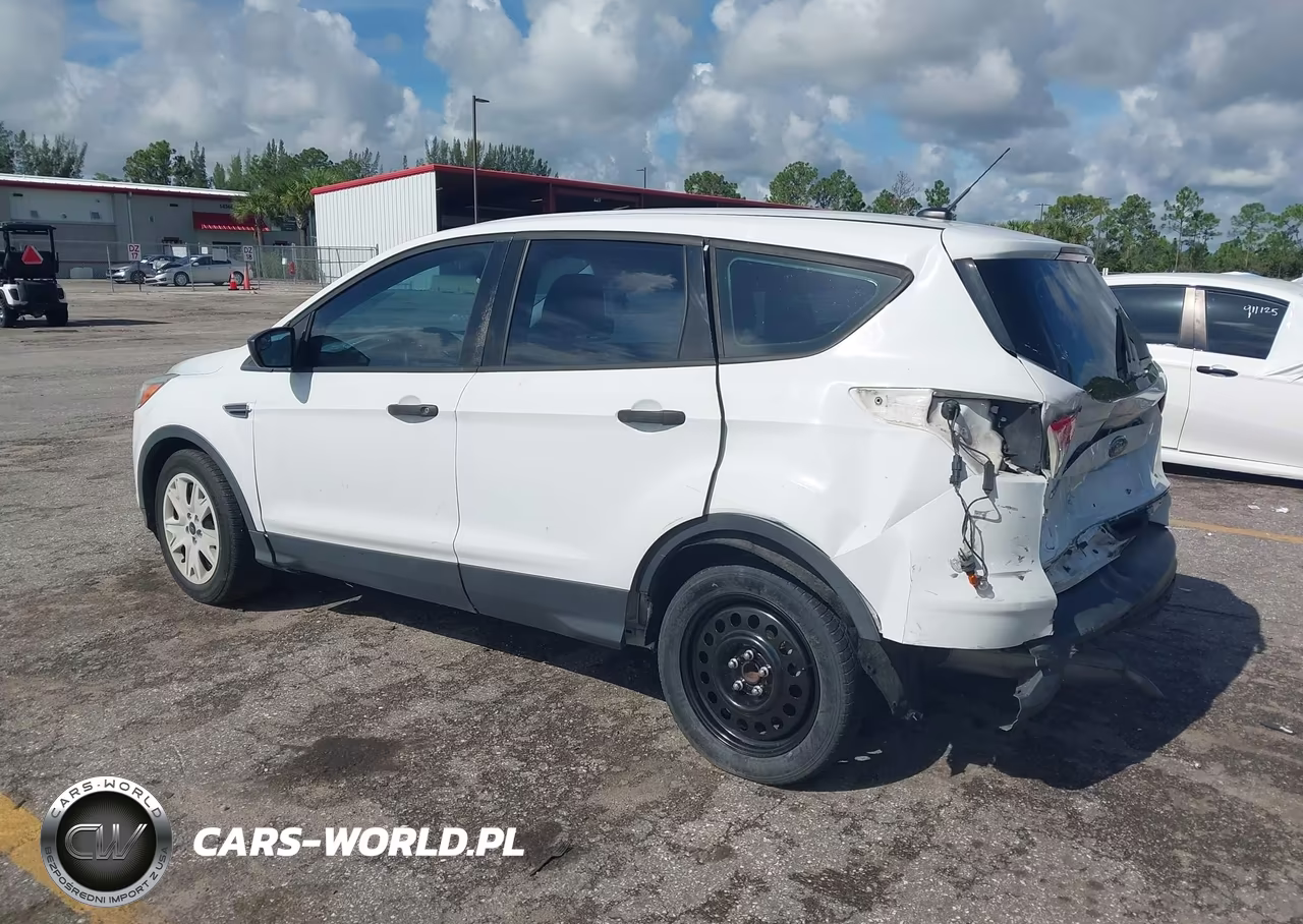 2015 Ford Escape S VIN:1FMCU0F76FUB50875 - 3