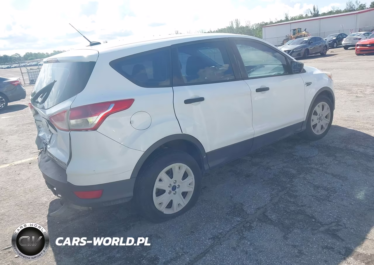 2015 Ford Escape S VIN:1FMCU0F76FUB50875 - 4