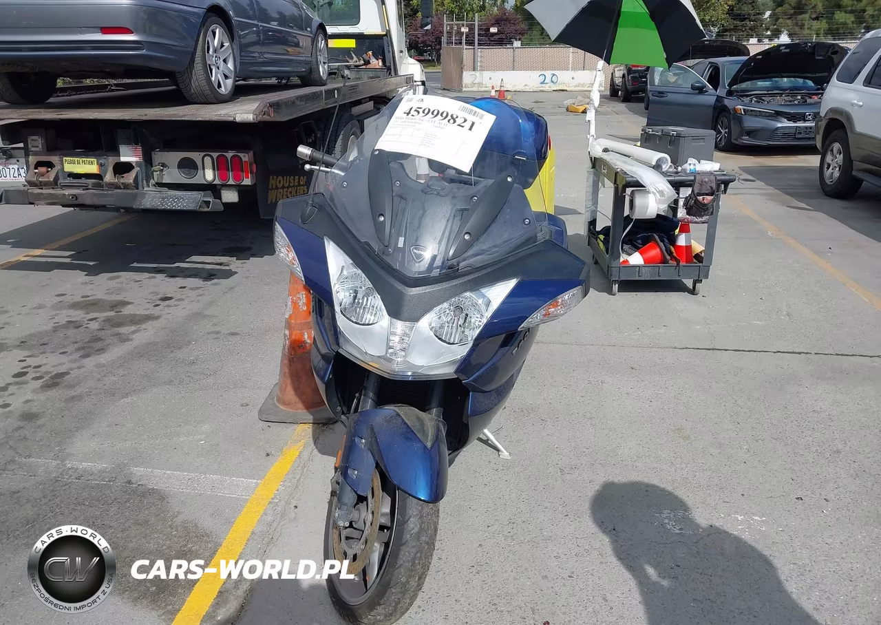 2017 Triumph Motorcycle Trophy Se VIN:SMTH02XKXHJ790615 - 5