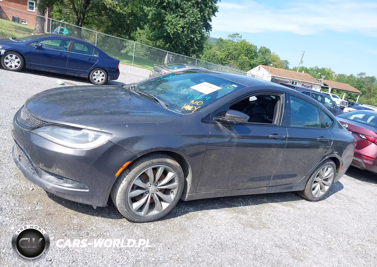 2015 Chrysler 200 S VIN:1C3CCCBG5FN569782 - 6