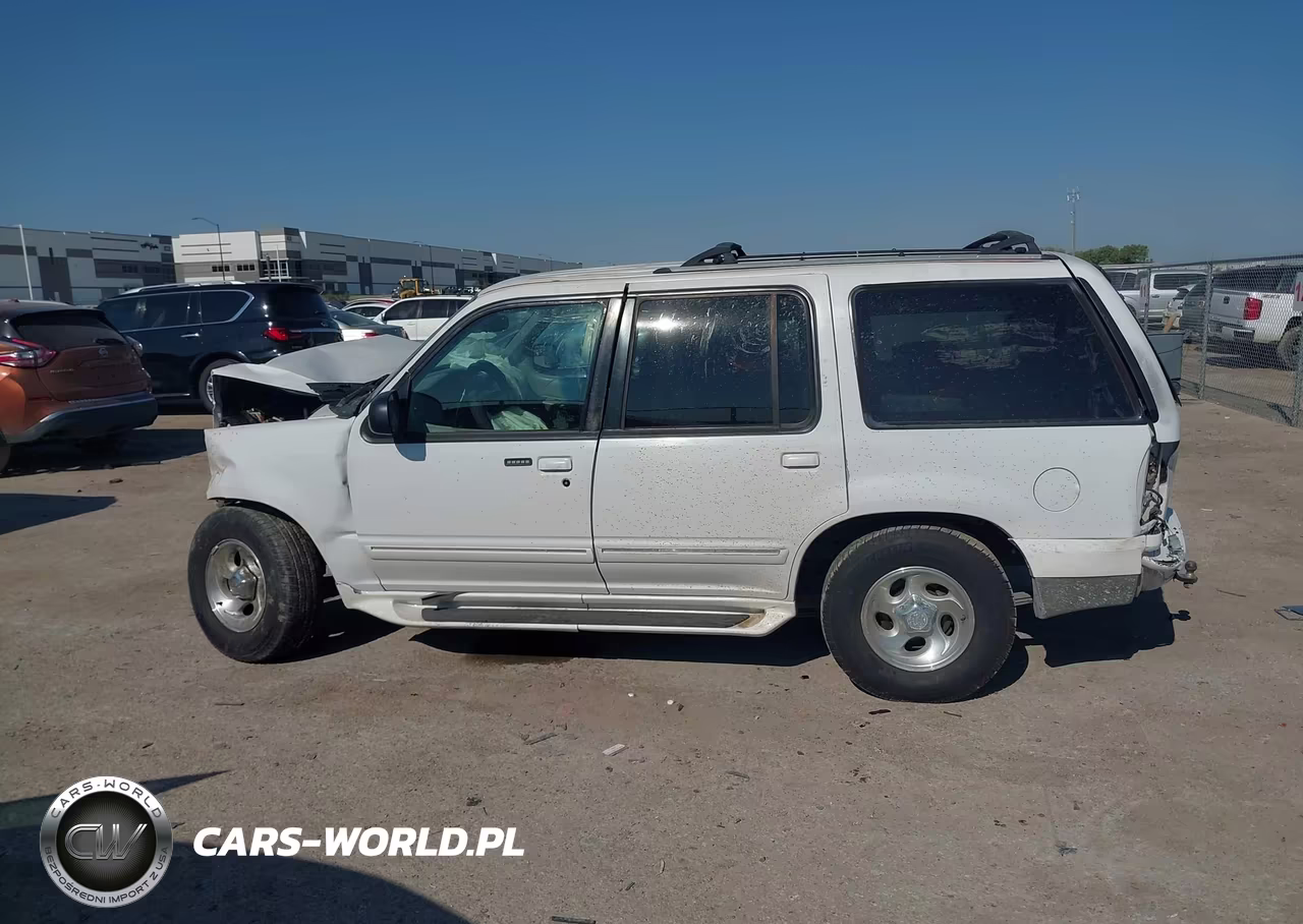 2000 Ford Explorer Xlt VIN:1FMZU63E1YZC60836 - 14
