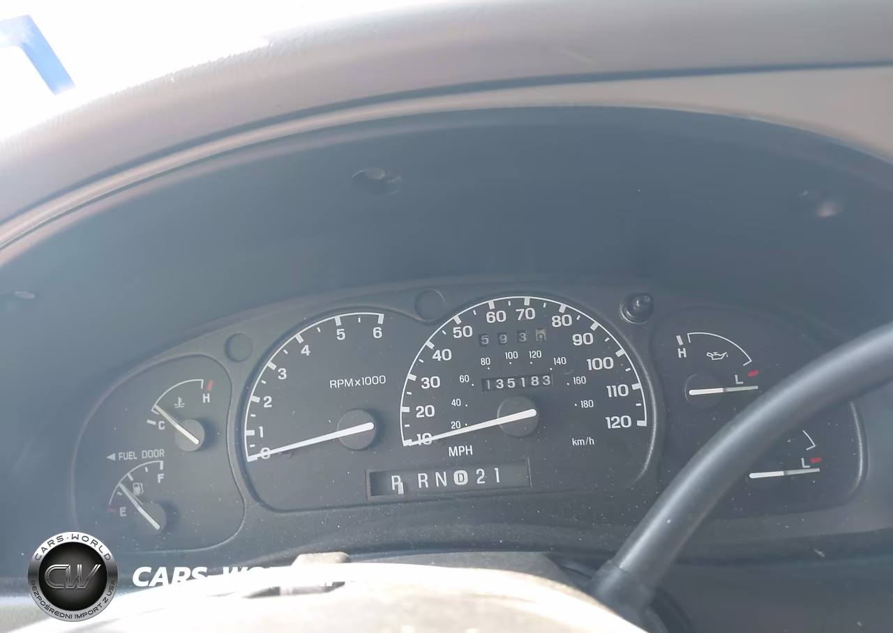 2000 Ford Explorer Xlt VIN:1FMZU63E1YZC60836 - 7